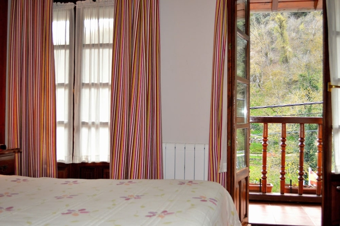 Imagen de la habitación del Hotel Posada Pe&ntilde;as Arriba. Foto 10