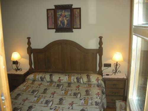 Imagen de la habitación del Hotel Posada Real, Ainsa. Foto 3