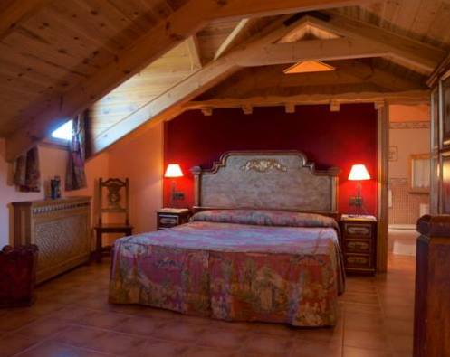 Imagen de la habitación del Hotel Posada Real, Ainsa. Foto 10