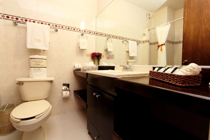 Imagen de la habitación del Hotel Posada Real De Chiapas. Foto 15