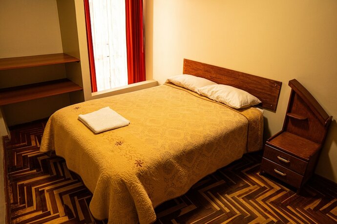 Imagen de la habitación del Hotel Posada Real Desaguadero. Foto 12