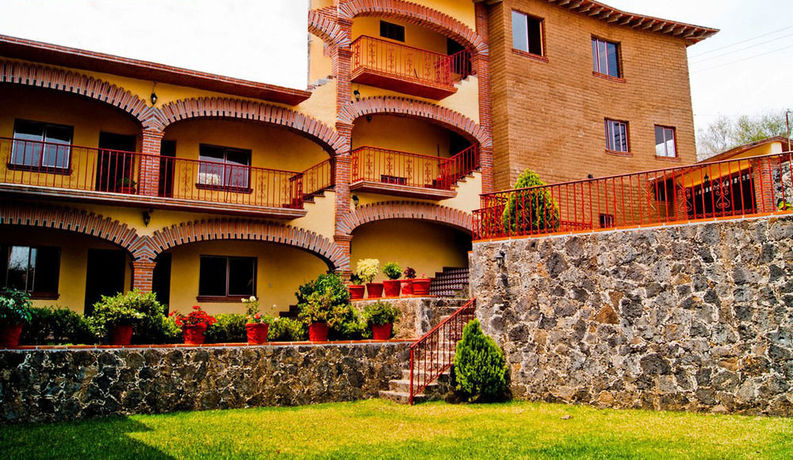 Imagen de los exteriores del Hotel Posada Rincon Magico. Foto 6