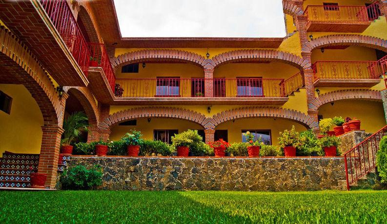 Imagen de los exteriores del Hotel Posada Rincon Magico. Foto 8