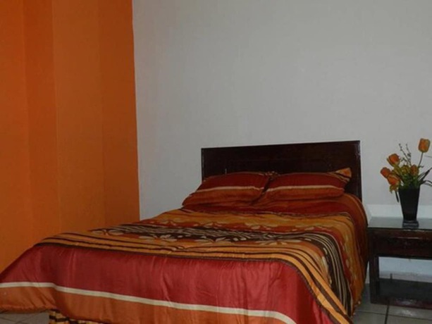 Imagen de la habitación del Hotel Posada Ruisenor. Foto 9