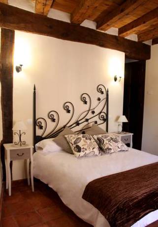 Imagen de la habitación del Hotel Posada Rural La Piñorra. Foto 6