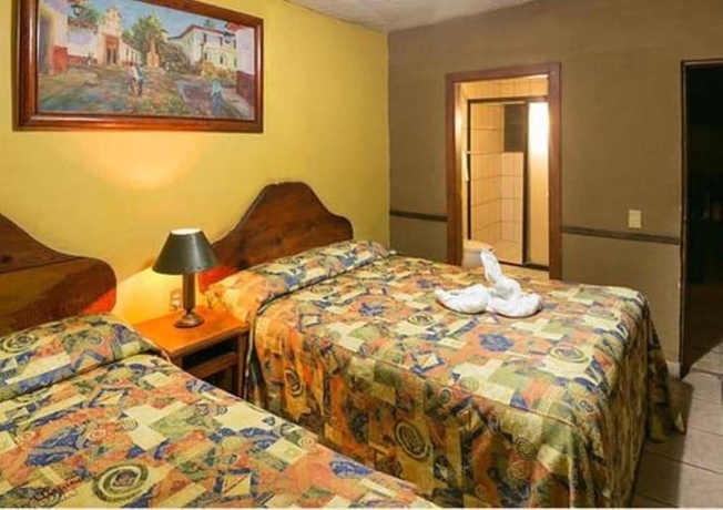 Imagen de la habitación del Hotel Posada San Alejandro. Foto 3