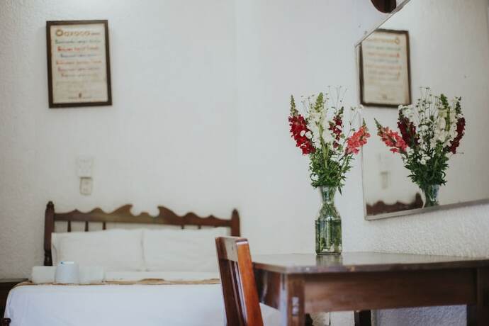 Imagen de la habitación del Hotel Posada San Jose. Foto 11