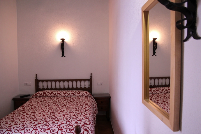 Imagen de la habitación del Hotel Posada San Julián. Foto 7