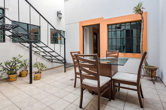 Imagen de los interiores del Hotel Posada San Nicolas. Foto 14