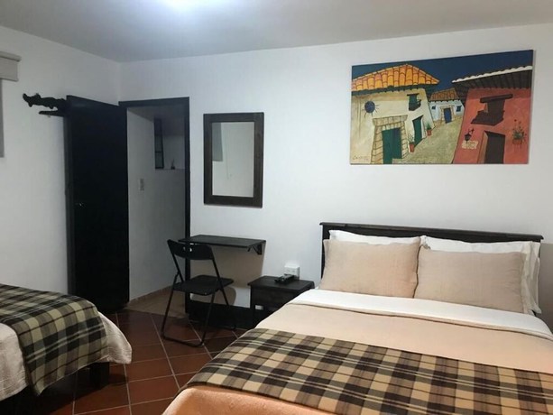 Imagen de la habitación del Hotel Posada Santa Elena. Foto 16
