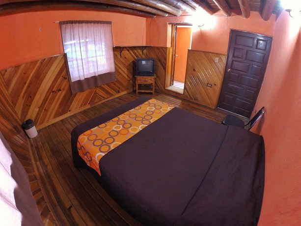 Imagen de la habitación del Hotel Posada St Cruz Creel. Foto 4