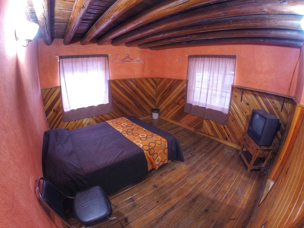 Imagen de la habitación del Hotel Posada St Cruz Creel. Foto 5