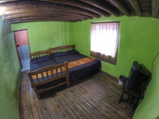 Imagen de la habitación del Hotel Posada St Cruz Creel. Foto 6