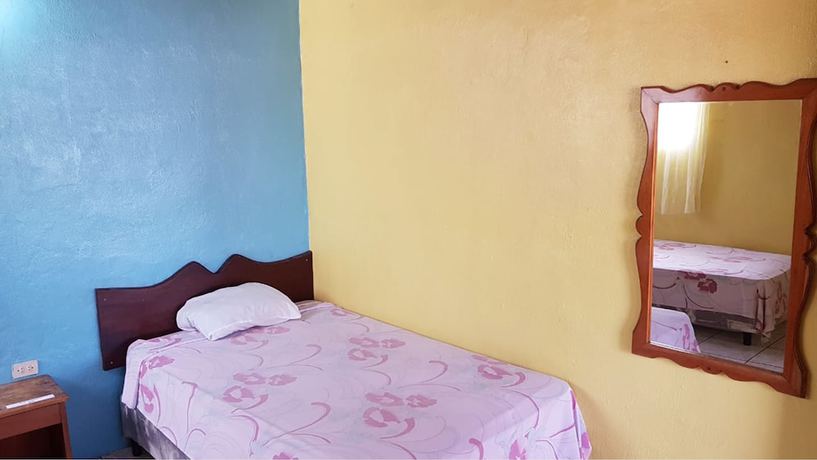 Imagen de la habitación del Hotel Posada Tayazal. Foto 16