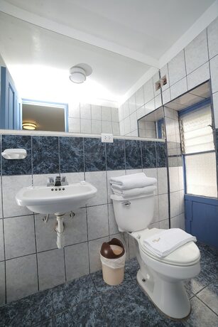 Imagen de la habitación del Hotel Posada Villa Mayor. Foto 15