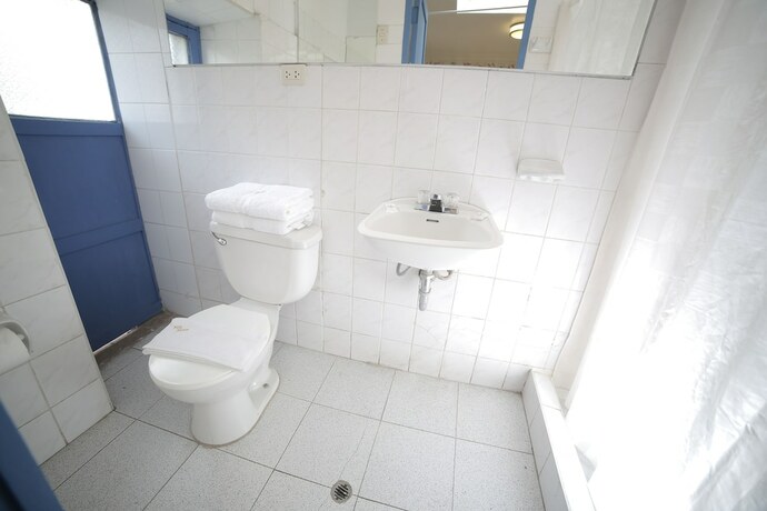 Imagen de la habitación del Hotel Posada Villa Mayor. Foto 25