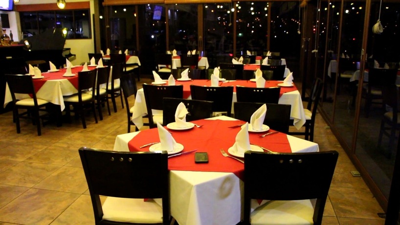 Imagen del bar/restaurante del Hotel Posada Virreyes. Foto 8