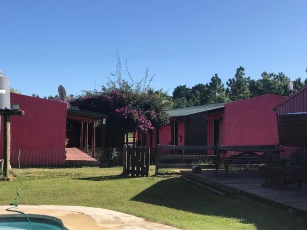 Imagen de los exteriores del Hotel Posada de Campo Lo de Fatsia. Foto 16