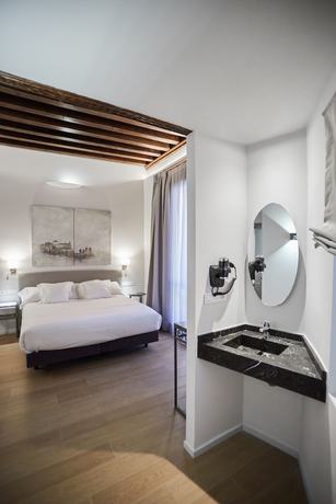 Imagen de la habitación del Hotel Posada de La Siller&iacute;a. Foto 15