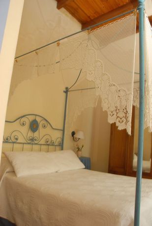 Imagen de la habitación del Hotel Posada del Angel, Colonia de Sacramento. Foto 10