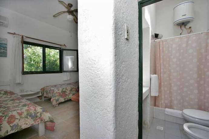 Imagen de la habitación del Hotel Posada del Barco. Foto 8