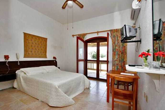 Imagen de la habitación del Hotel Posada del Barco. Foto 10