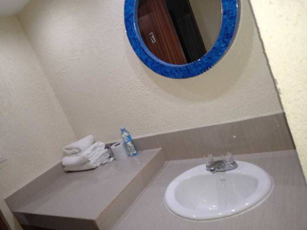 Imagen de la habitación del Hotel Posada del Rey, Heroica Matamoros. Foto 4