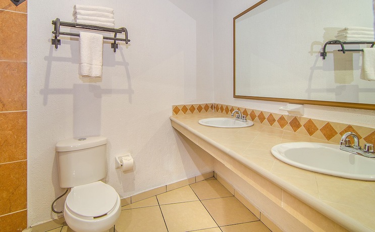 Imagen de la habitación del Hotel Posada el Fuerte San Miguel. Foto 9