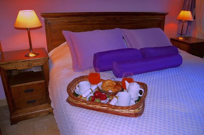 Imagen de la habitación del Hotel Posadas Aurelio. Foto 6