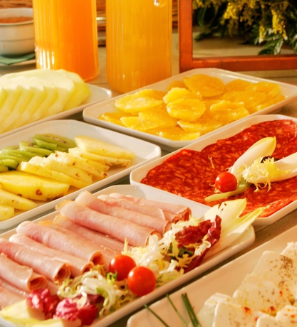 Imagen del bar/restaurante del Hotel Posadas De España Cartagena. Foto 5