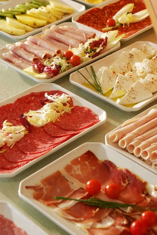 Imagen del bar/restaurante del Hotel Posadas De España Paterna. Foto 3