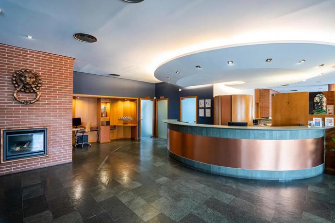 Imagen de los interiores del Hotel Posadas De España Pinto. Foto 15