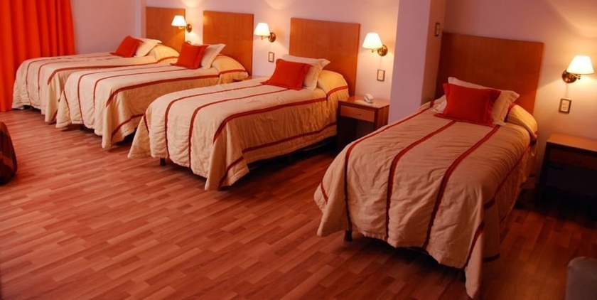 Imagen de la habitación del Hotel Posadas. Foto 16
