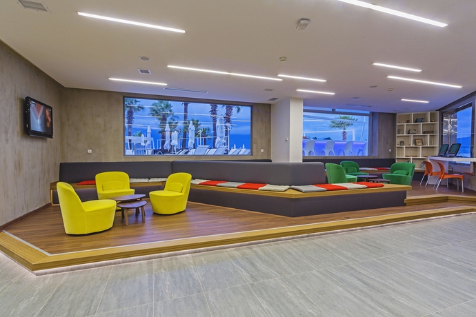 Imagen de los interiores del Hotel Poseidon - Adults Only. Foto 10