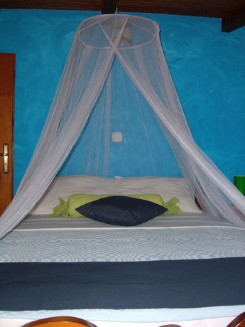 Imagen de la habitación del Hotel Poseidon Apartments. Foto 13