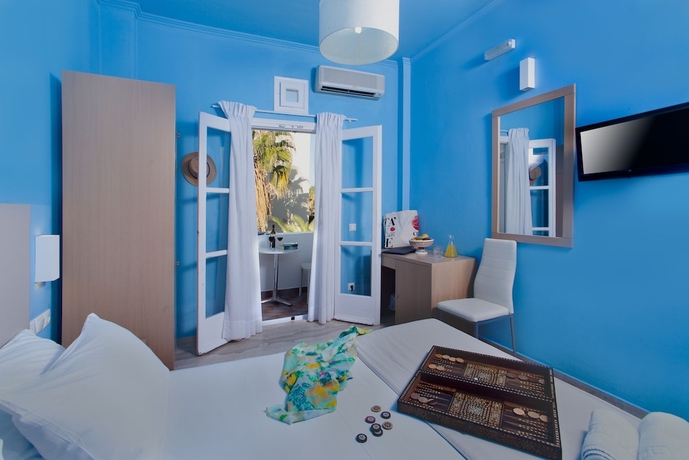 Imagen de la habitación del Hotel Poseidon Beach. Foto 11