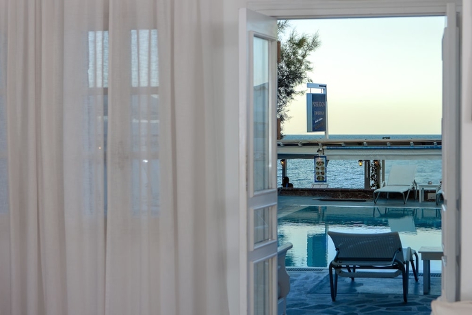 Imagen de los interiores del Hotel Poseidon Beach. Foto 15