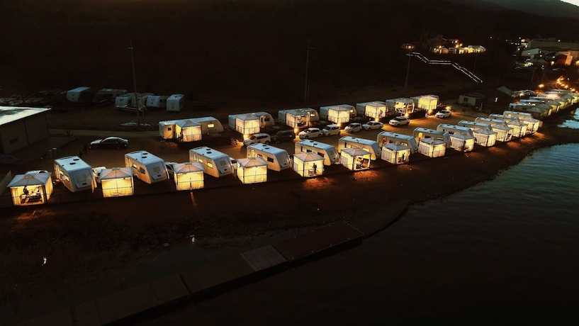 Imagen general del Hotel Poseidon Caravan - Campsite. Foto 7