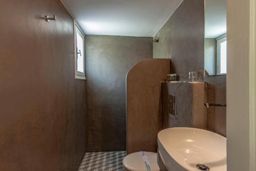 Imagen de la habitación del Hotel Poseidon, Castel&oacute;rizo. Foto 3