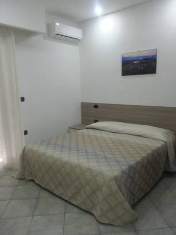 Imagen de la habitación del Hotel Poseidon, Corigliano Calabro. Foto 6