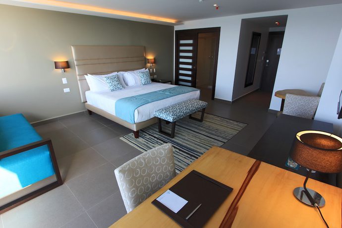 Imagen de la habitación del Hotel Poseidon, Manta. Foto 3