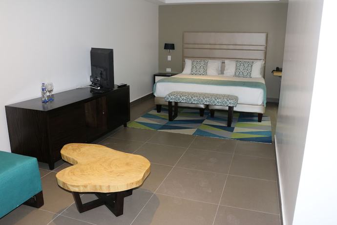 Imagen de la habitación del Hotel Poseidon, Manta. Foto 6