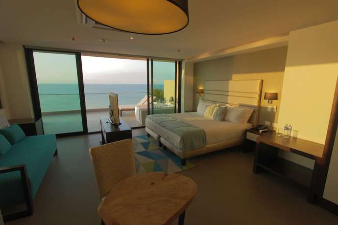 Imagen de la habitación del Hotel Poseidon, Manta. Foto 12