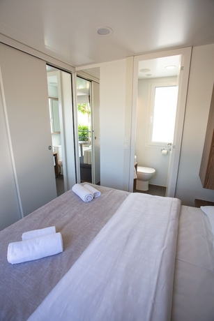 Imagen de la habitación del Hotel Poseidon Mobile Home Resort - Campsite. Foto 7