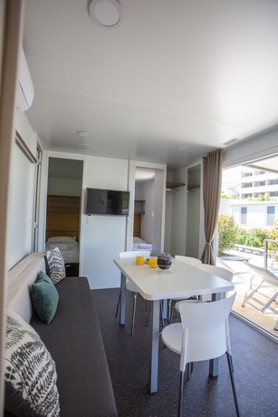 Imagen de la habitación del Hotel Poseidon Mobile Home Resort - Campsite. Foto 16