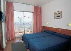 Imagen de la habitación del Hotel Poseidon Palace. Foto 3