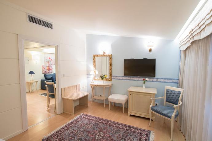 Imagen general del Hotel Poseidon Palace, Lakopetra Achaia. Foto 4