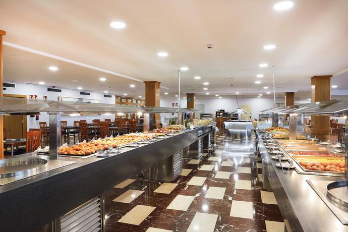 Imagen de los interiores del Hotel Poseidon Playa. Foto 7