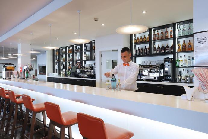 Imagen de los interiores del Hotel Poseidon Playa. Foto 9