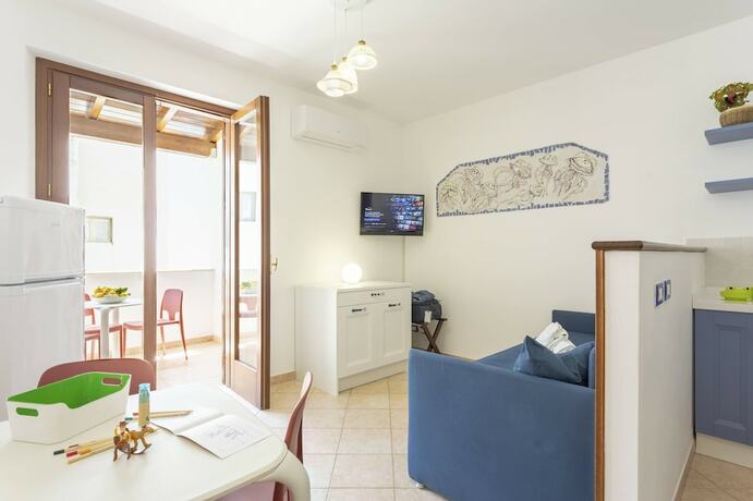 Imagen de la habitación del Hotel Poseidon Residence. Foto 15